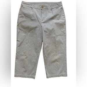 Classic Elements Petite Checkered Capris - Size 10P